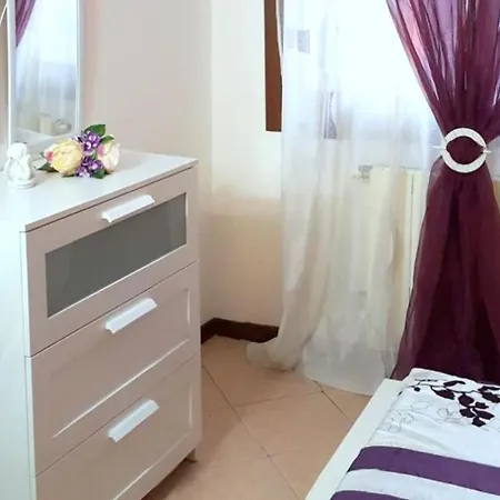 Of-casa Carla-ol